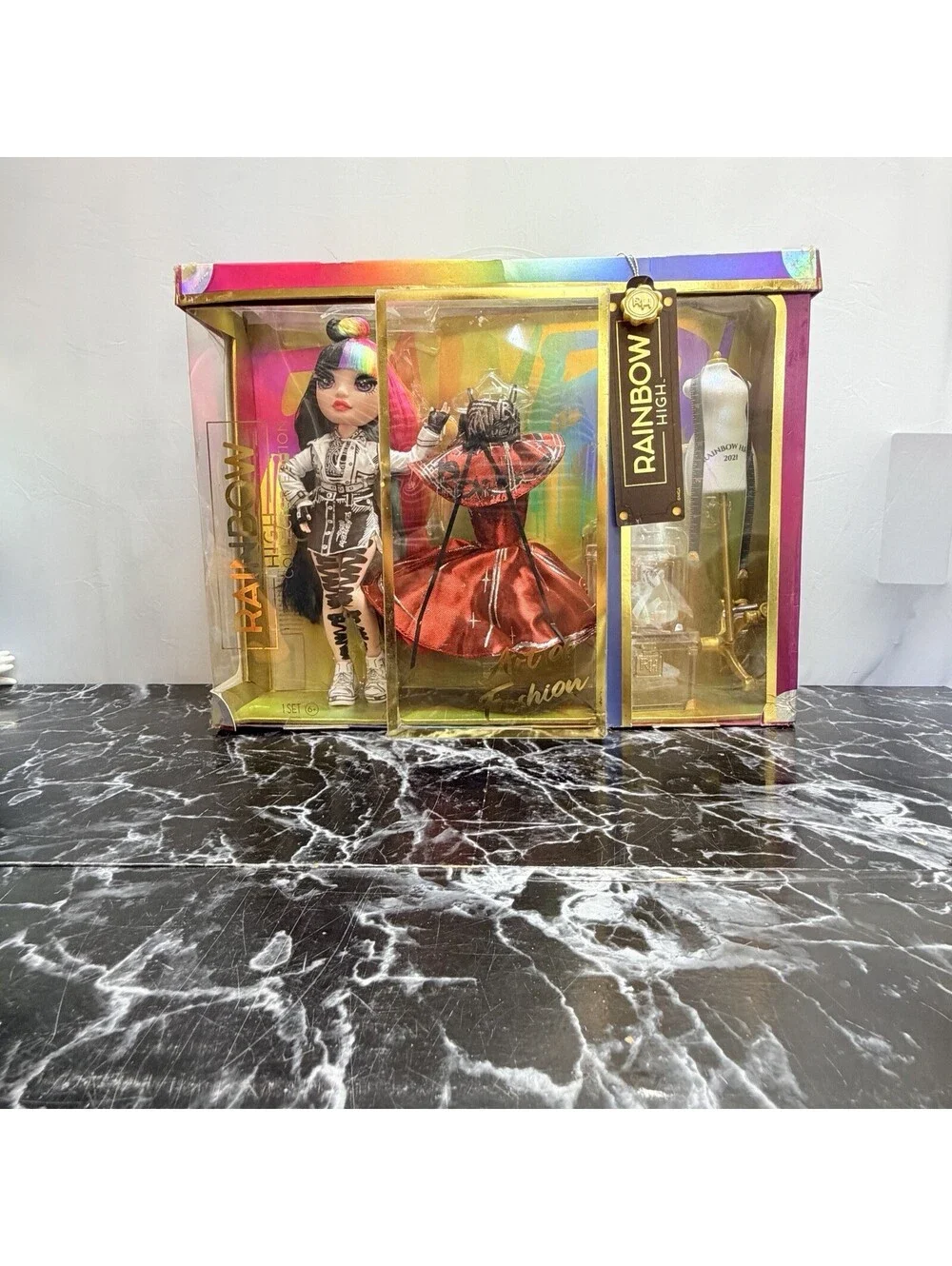 RAINBOW HIGH Jett Dawson Art of Fashion Doll Collector’s Edition *SEALED BOX*